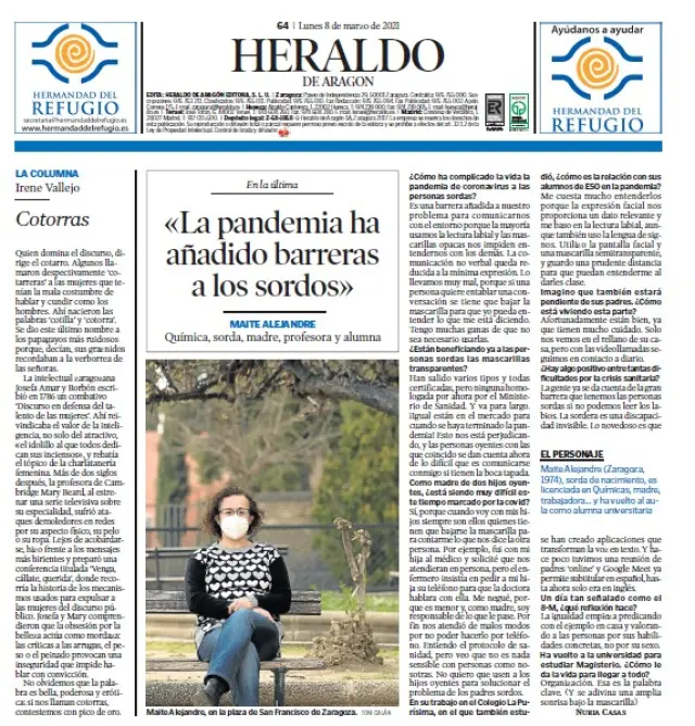 Contraportada publicada el 8 de marzo pasado con la columna de Irene Vallejo 'Cotorras'.