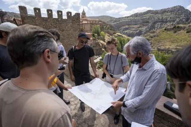 Visita de los participantes extranjeros por Albarracín.