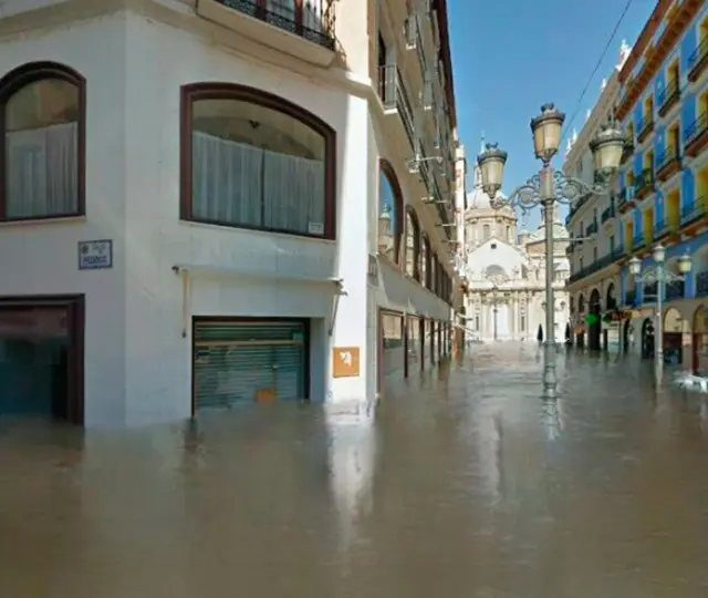 La calle de Alfonso, bajo las aguas