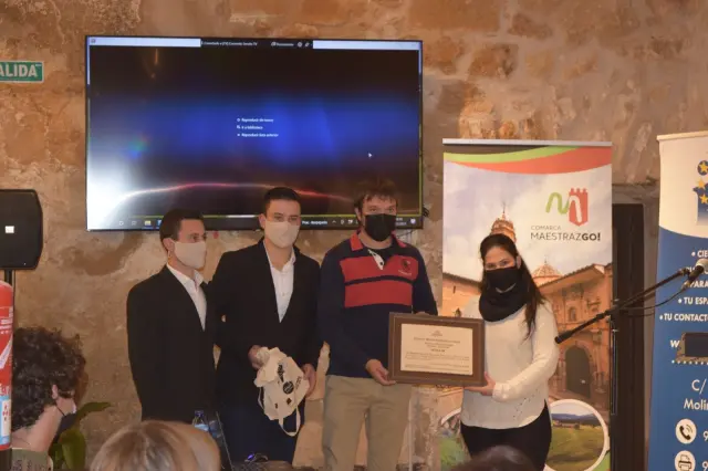 Los hermanos Cristina, Sergio y José Enrique Gil recibieron el Premio Maestrazgo Europa al Mérito Empresarial, en la categoría de Innovación.