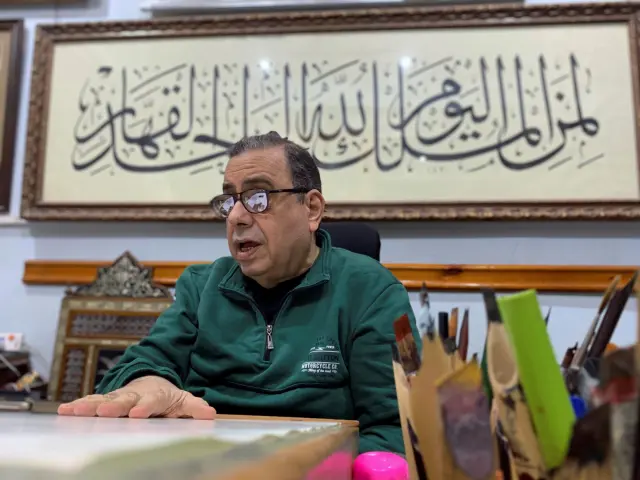 La caligrafía árabe, un arte por fin reconocido pero con un futuro incierto