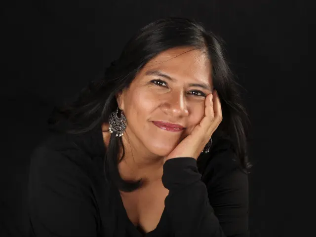 Socorro Venegas es una escritora y editora mexicana marcada por la poesía.