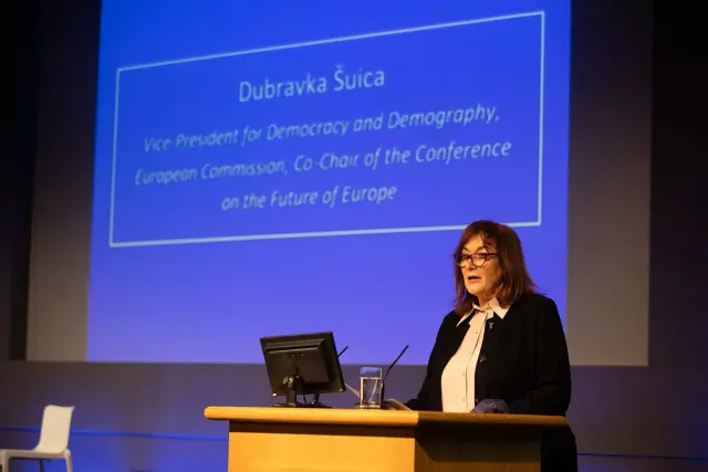 Dubravka Suica, vicepresidenta de la Comisión Europea para la Democracia y Demografía, en Dublín.