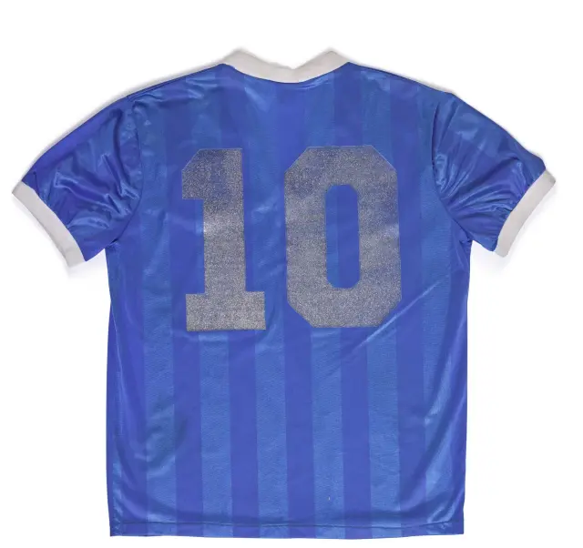 La camiseta de Maradona subastada.