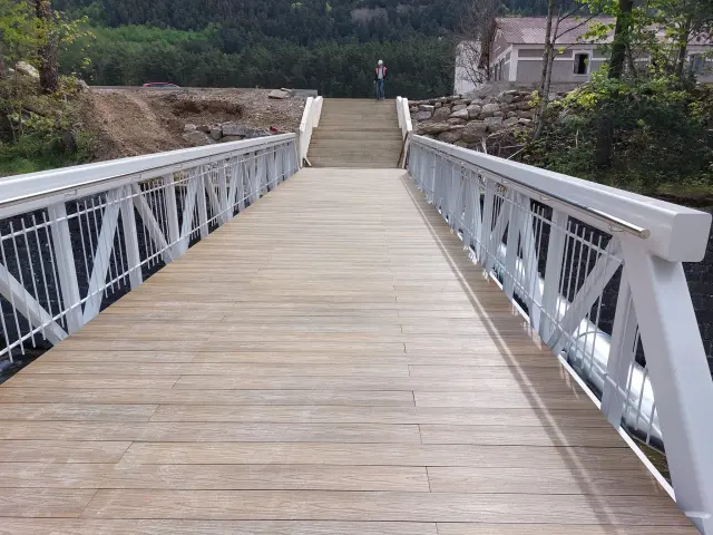 Nueva pasarela de acceso al entorno a la Estación de Canfranc