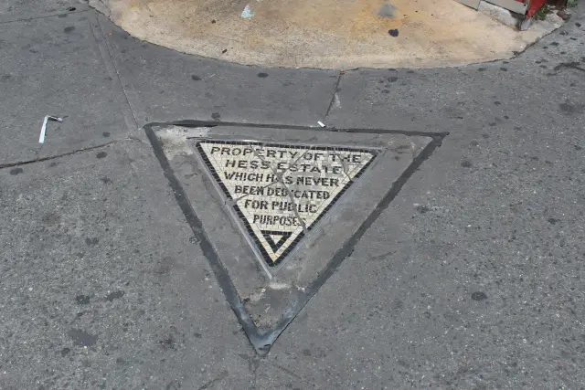 El "triángulo Hess", en Greenwich Village, Nueva York.
