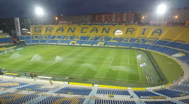 El estadio de Gran Canaria, hora y media antes de acoger el Las Palmas-Real Zaragoza que abre la liga 22-23 este sábado.