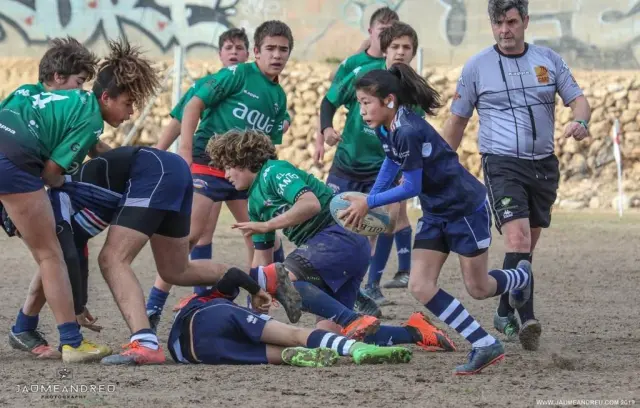 Bing Bing se inició en el rugby en la Escuela del Fénix CR Zaragoza