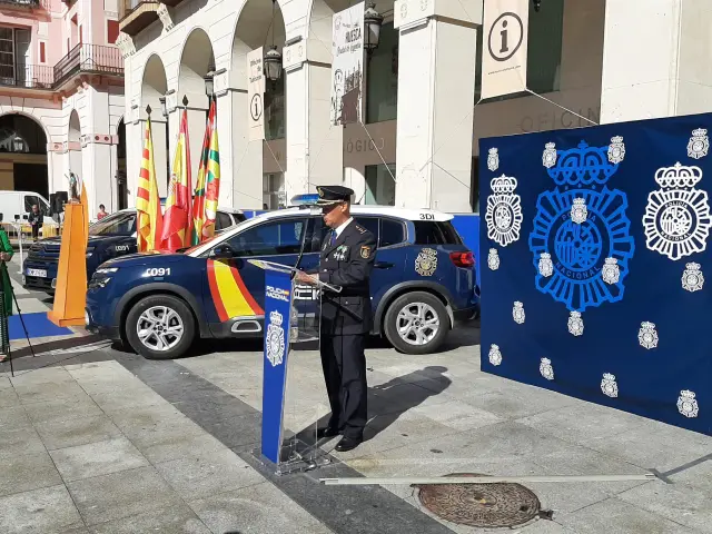 El comisario provincial de Huesca, Luis Fernando Ascaso, durante su discurso en el Día de la Policía Nacional.
