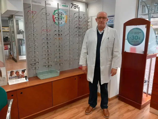 Carlos Serrano, presidente del Colegio de Ópticos-Optometristas de Aragón.