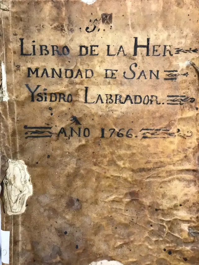 Libro de la hermandad de San Isidro de Sariñena (1766-1841).