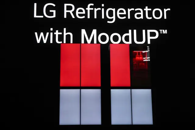 Las puertas de este frigorífico de LG cambian de color a voluntad del usuario.