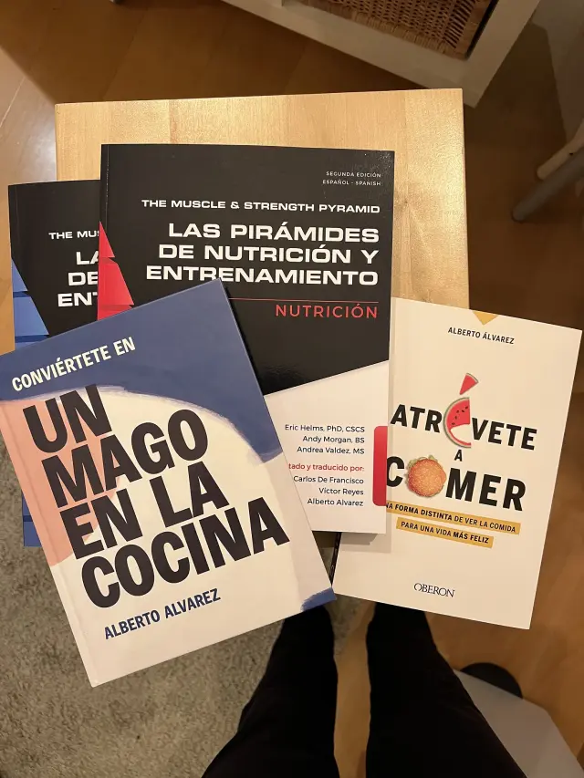 Libros que ha escrito Alberto Álvarez.