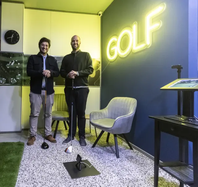 Antonio Solans (izquierda) y Joger González, promotores de Golfing Box.
