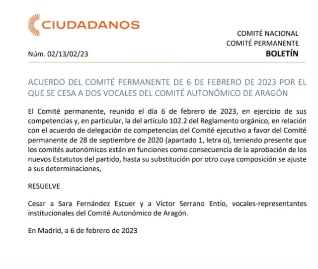 Acuerdo de cese de Fenández y Serrano como vocales del comité autonómico