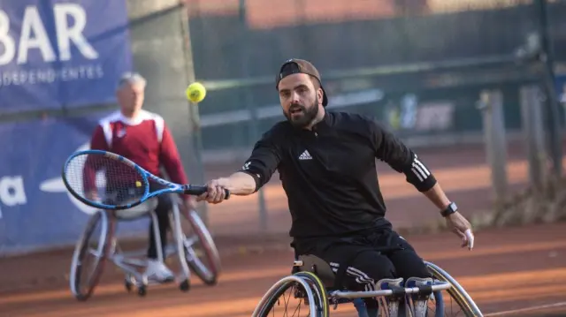 Novo, en octubre de 2021, cuando vino a Zaragoza a disputal por partido de tenis en silla de ruedas