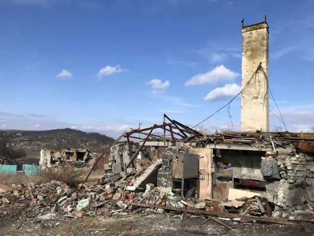 Edificio destruido en Bohorodychne