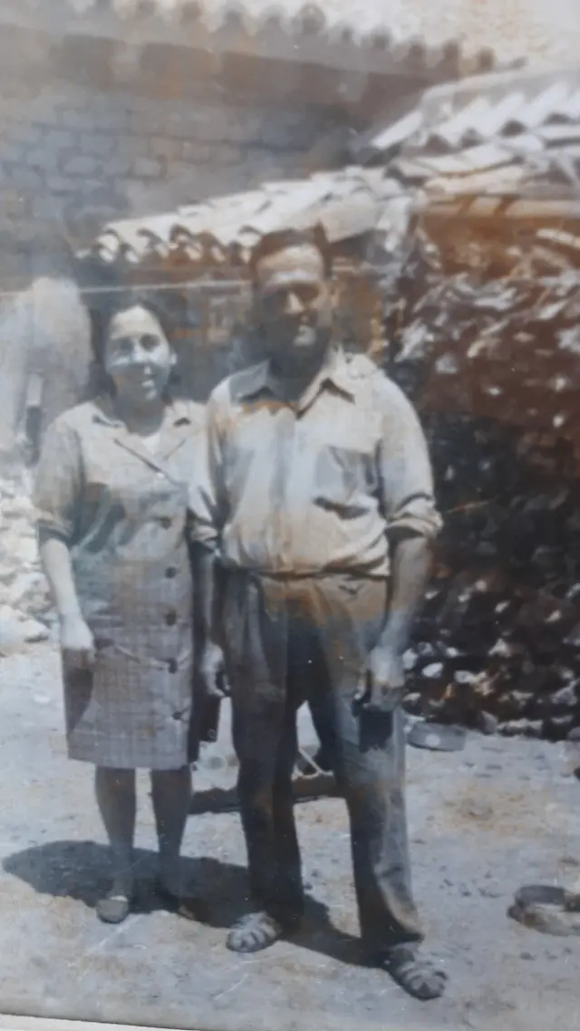 Los padres de Félix Teira en Belchite.