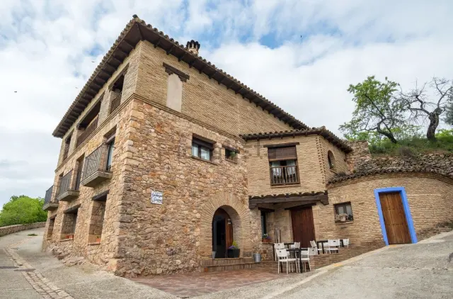 La casa rural a la venta en Alquézar.
