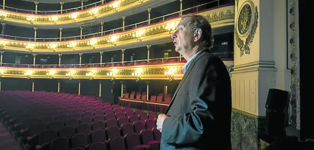 José Luis Melero, en un escenario fantástico: el Teatro Principal.