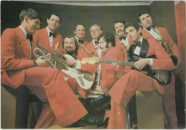 Internacional Orquesta Ríos, quizás la más exitosa. Músicos de Zaragoza y Belver. 

Lugar: estudio

Fecha: c. 1976