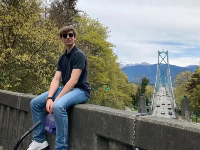 Arturo Periel, que estudia 2º de Bachillerato en Vancouver, tendrá que repetir la prueba de acceso a la universidad en Seattle por una 'incidencia técnica'