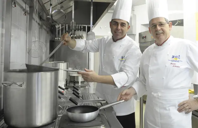 Cocineros del pabellón de Italia de Expo Zaragoza 2008.