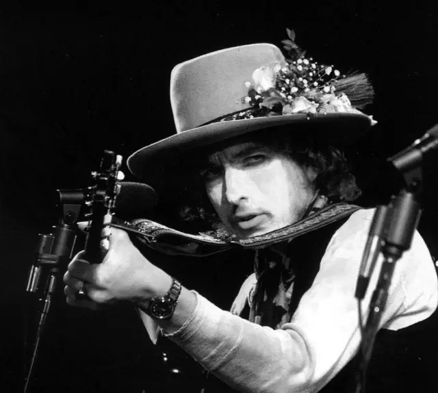 Bob Dylan, en la histórica gira Rolling Thunder Revue en 1975.