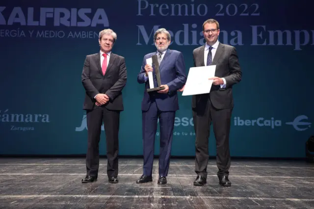 Kalfrisa recibió el premio Mediana Empresa.