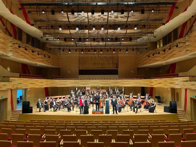 La Orquesta Reino de Aragón (ORA), durante su gira en el país asiático.