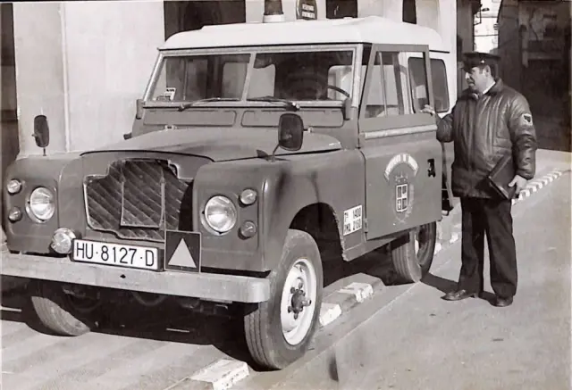 Primer coche de la Policía Local de Binéfar.