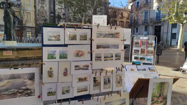 Postales de la Plaza del Arte, en la plaza del Justicia de Zaragoza