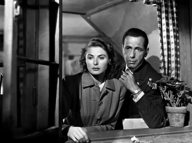 En ‘Casablanca’, Bogart nunca aparece más bajo que Bergman.