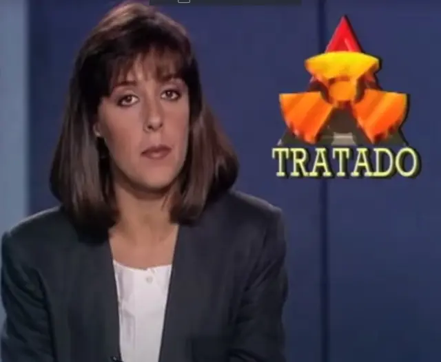 Ana Blanco, en su primer 'Telediario' en 1990.
