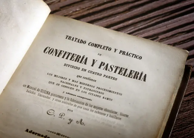 Libro de donde se ha sacado la receta de 'Chocolate de Aragón' de Ascaso.