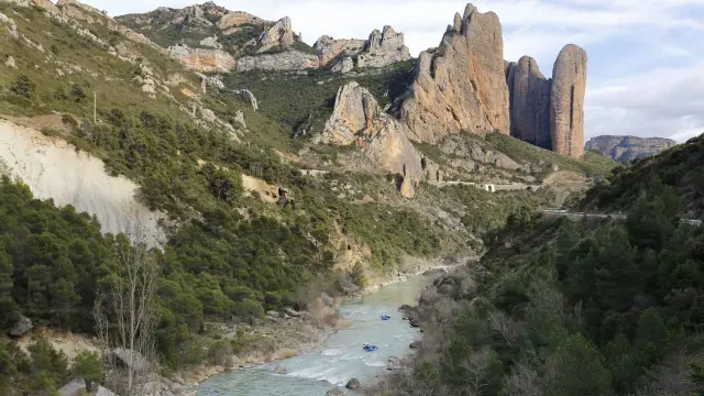 Este lugar de la Hoya de Huesca es uno de los mejores destinos para practicar deportes de aventura