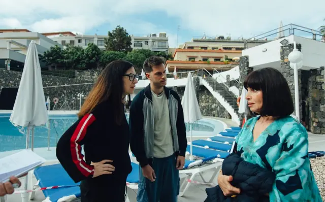 Seresesky, Vega y Ana Belén, durante el rodaje de 'Islas'.