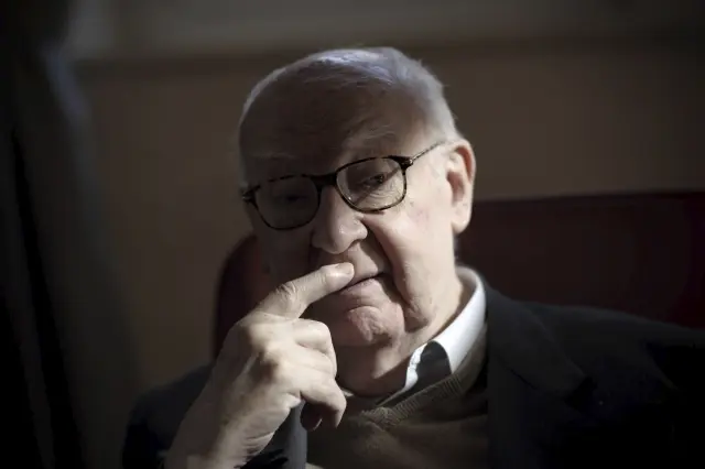 José Luis Borau,retratado en Madrid. Por su literatura, recibió el Premio de las Letras Aragonesas.