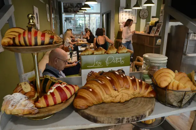 Le Petit Croissant tiene tres tiendas en Zaragoza.