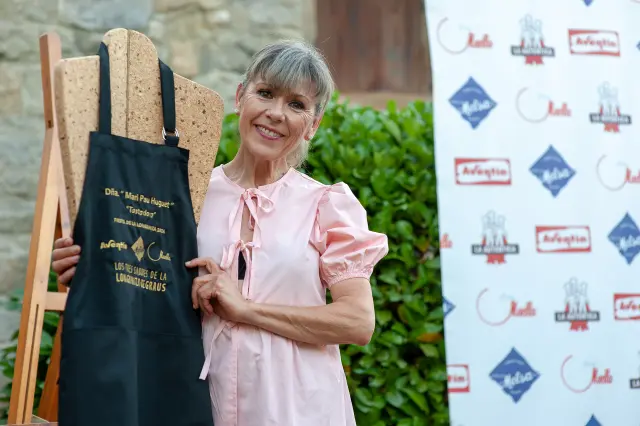 Mari Pau Huguet, tastadora de la Fiesta de la Longaniza de Graus de 2024.