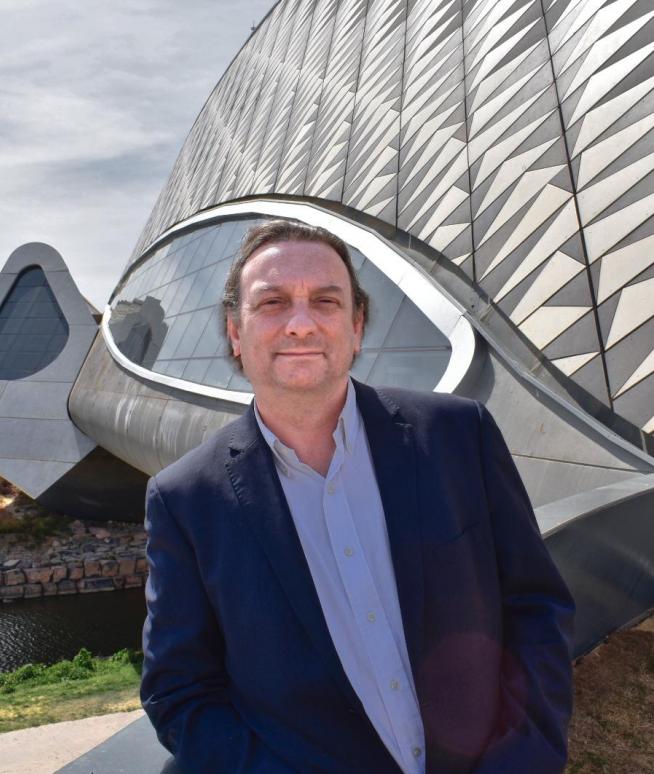 Ángel Gil, en la sede del Mobility Center.