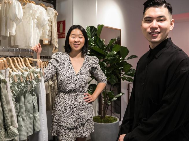 Xi nueva tienda de ropa para mujer en el centro de Zaragoza