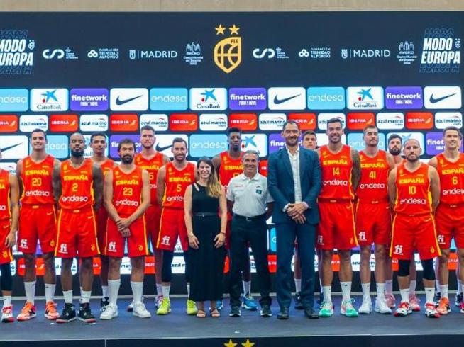 La selección española de baloncesto comienza a preparar el Eurobasket con "ilusión y