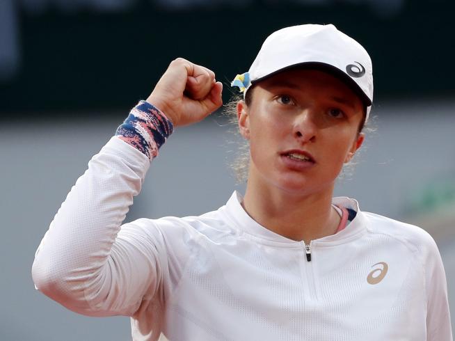 ROLAND GARRÓS, VAMOOOOS CILIC - Página 25 Iga-swiatek-vencio-a-zheng-en-el-roland-garros