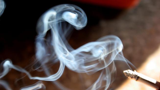El tabaco está presente en cuatro de cada diez tumores.