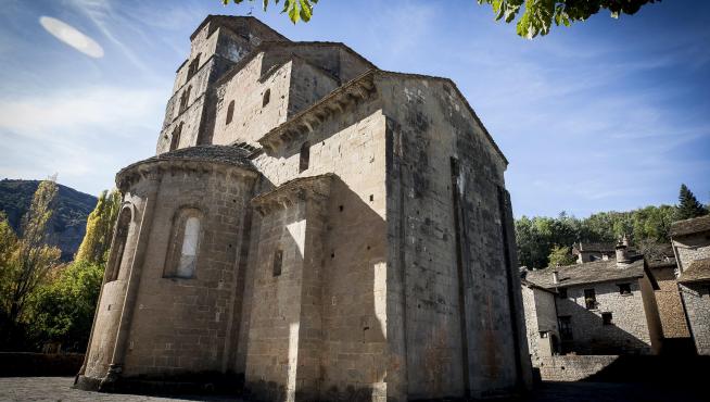 La Iglesia de Santa María de Santa Cruz de la Serós.