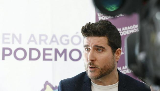 Nacho Escartín, líder de Podemos Aragón, en el Consejo Ciudadano que ha tomado la decisión de no concurrir a la primarias con ZeC