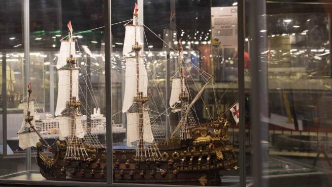 El navío español El Neptuno, en lego