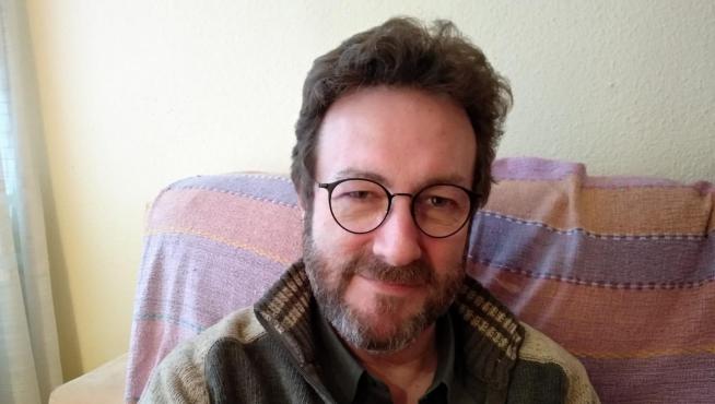 Santiago González, enfermero del Clínico.