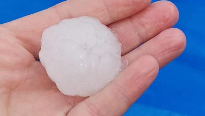 El granizo ha llegado a tener el tamaño de una pelota de golf.